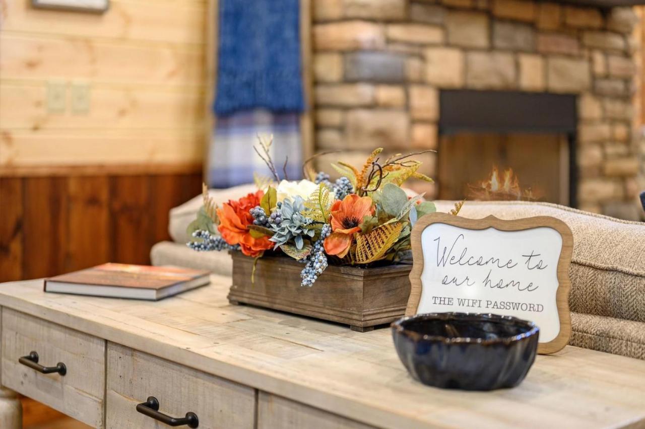 Large Luxury 2Br Cabin W Hot Tub Double Trouble Was Designed For Fun Comfort And Memories Minutes From Buzzling Hochatown And Beautiful Beaver Bend State Park Broken Bow Eksteriør bilde