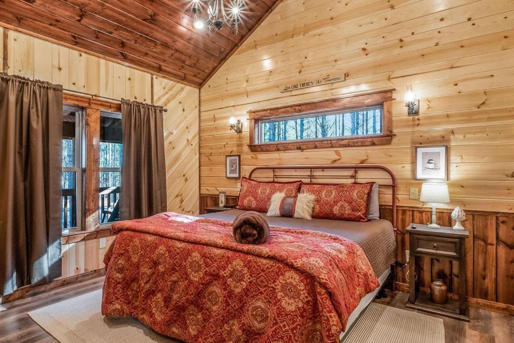 Large Luxury 2Br Cabin W Hot Tub Double Trouble Was Designed For Fun Comfort And Memories Minutes From Buzzling Hochatown And Beautiful Beaver Bend State Park Broken Bow Eksteriør bilde