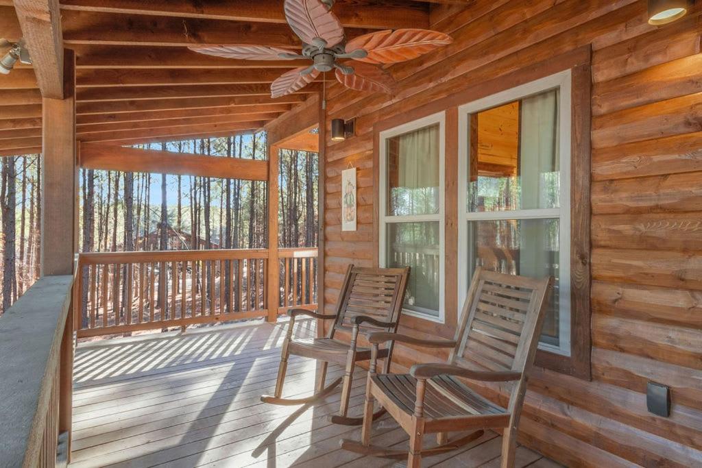 Large Luxury 2Br Cabin W Hot Tub Double Trouble Was Designed For Fun Comfort And Memories Minutes From Buzzling Hochatown And Beautiful Beaver Bend State Park Broken Bow Eksteriør bilde