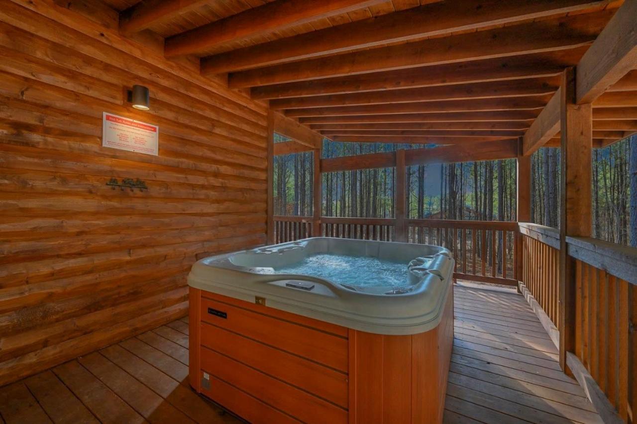 Large Luxury 2Br Cabin W Hot Tub Double Trouble Was Designed For Fun Comfort And Memories Minutes From Buzzling Hochatown And Beautiful Beaver Bend State Park Broken Bow Eksteriør bilde